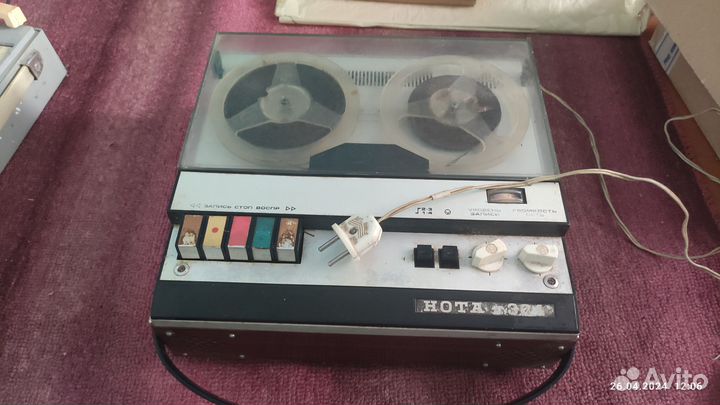 Проигрыватель нота-304