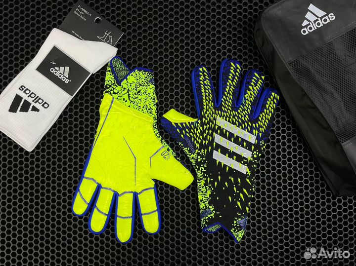 Перчатки adidas predator pro