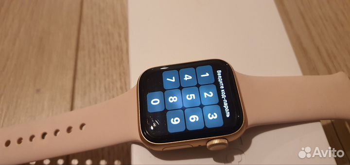 Часы apple watch se 40mm