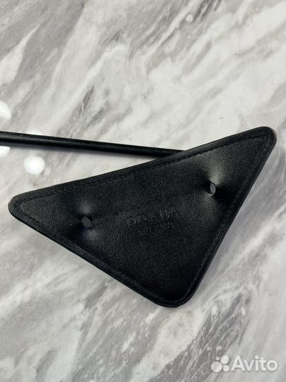 Заколка для волос Prada