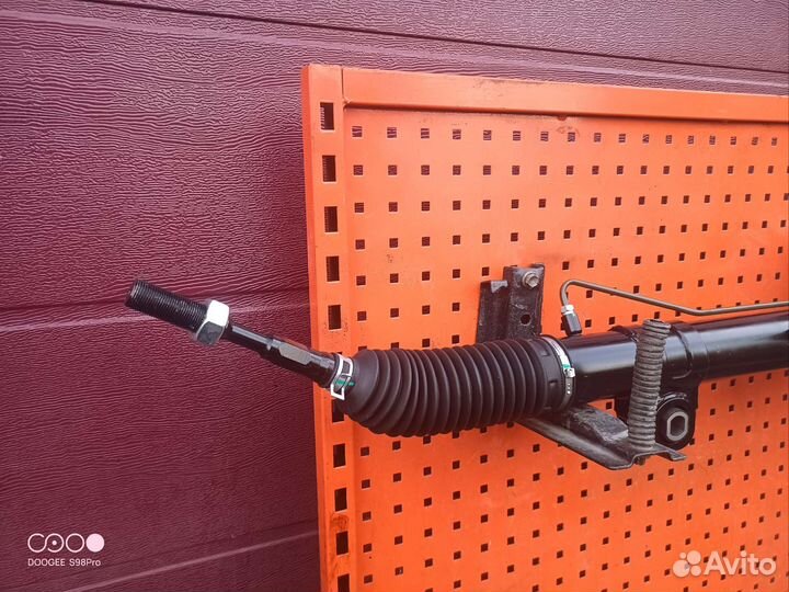 Рулевая рейка Nissan Patrol y 62