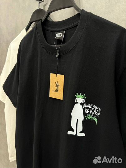 Топовая футболка Stussy черная оверсайз