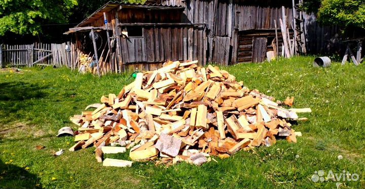 Дрова сухие навалом