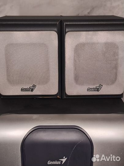 Сабвуфер Genius SW-HF (акустическая система)