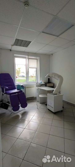 Маникюр Педикюр