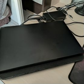 Intel NUC X15. I7-11800H / RTX 3070