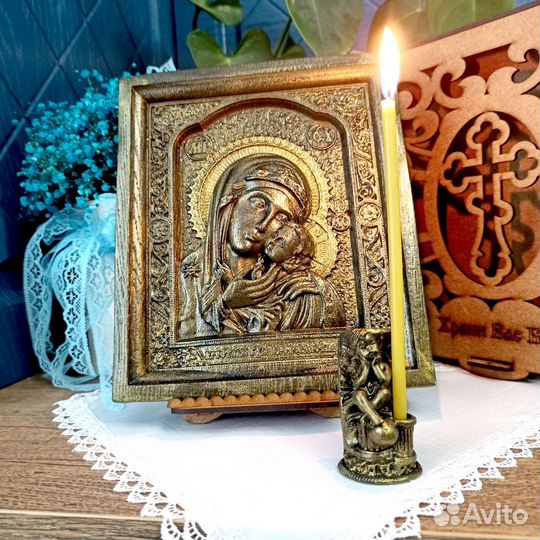 Икона Пресвятой Божьей Матери Умиление Пресвятой