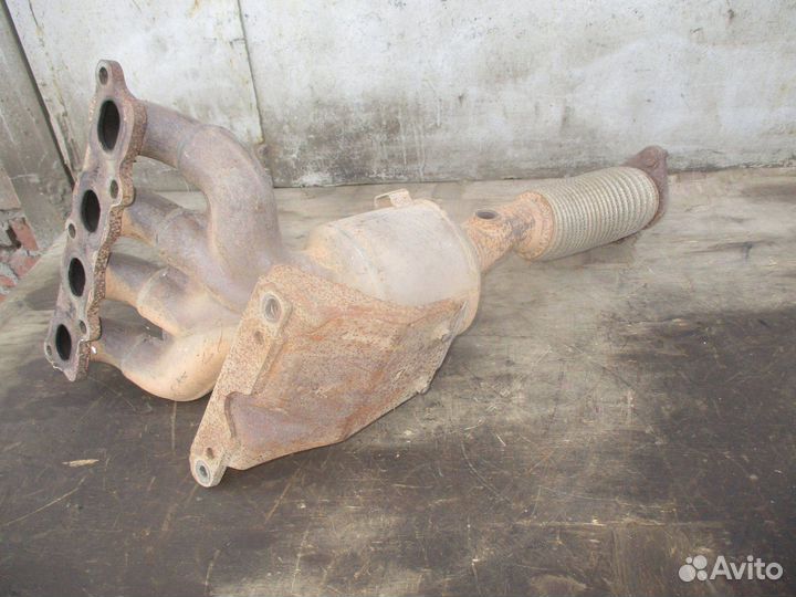 Коллектор выпускной Ford Fiesta 6