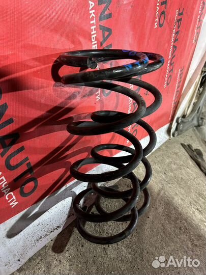 Задние пружины Nissan Teana J32