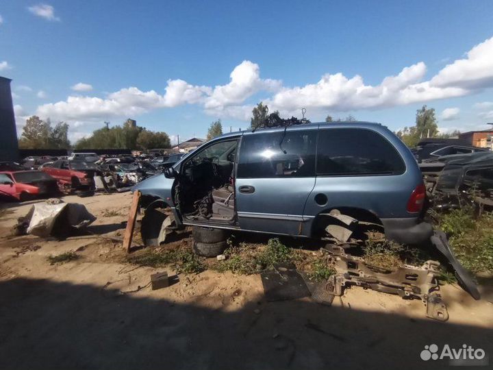 Кронштейн генератора Chrysler Voyager 3 ENC