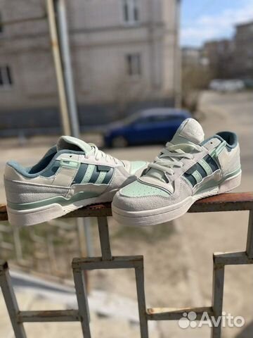 Кроссовки Adidas forum low мятные