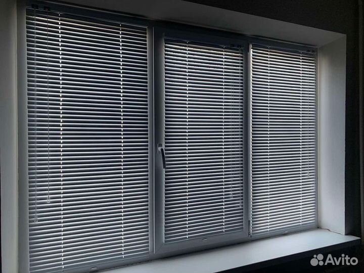 Жалюзи горизонтальные