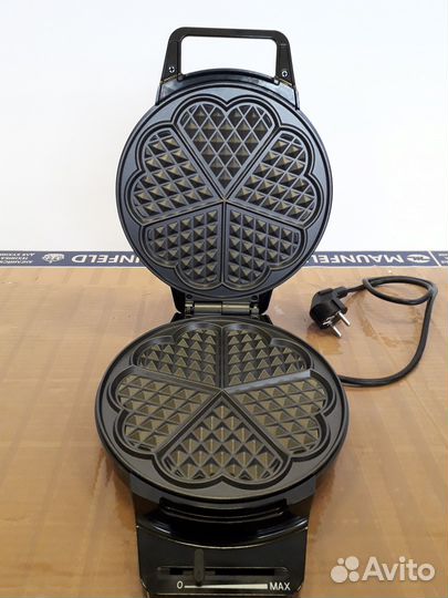 Вафельница maunfeld MF-1433BK