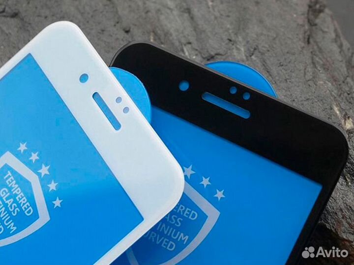 Полноразмерное защитное стекло на iPhone 7/8/SE2