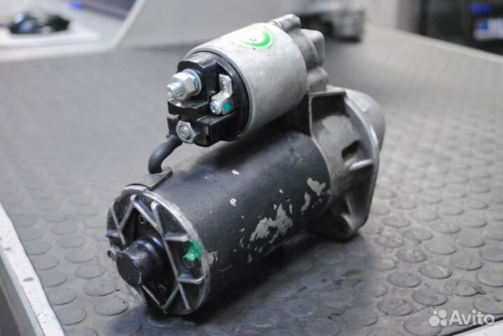 Стартер Mercedes Benz G320, E320 3.2 б/у