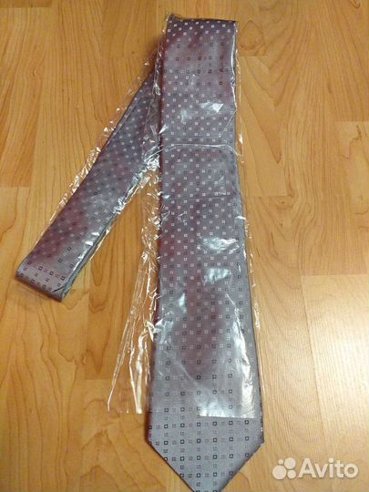 Галстук новый Италия