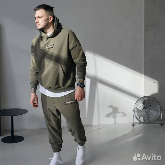 Спортивный костюм мужской