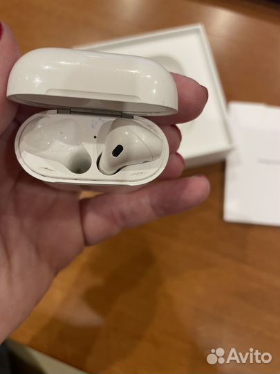 Наушники apple airpods 2 правый + кейс