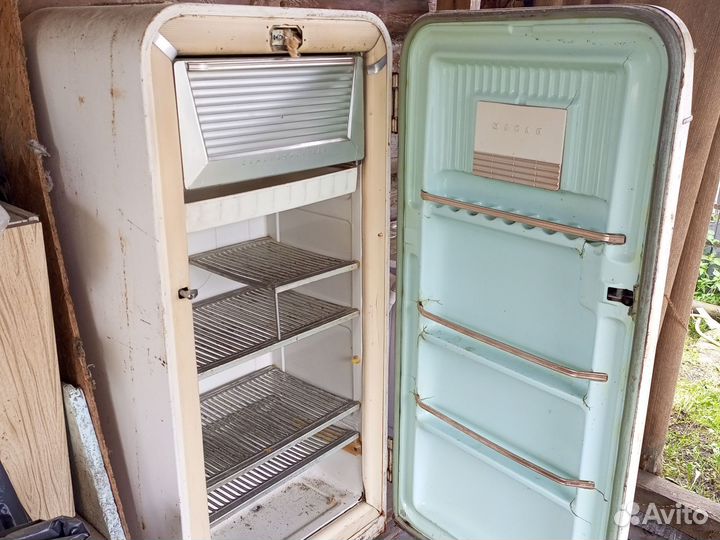 Холодильник ЗИЛ москва
