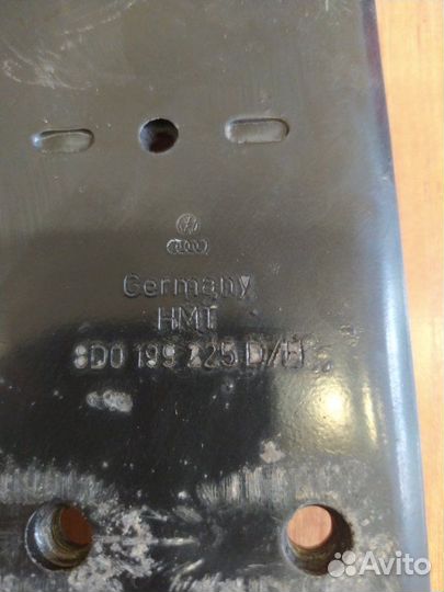 Кронштейн двигателя Volkswagen Passat B5 седан 1.8