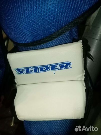 Вратарский нагрудник