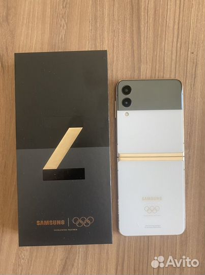 Телефон Samsung