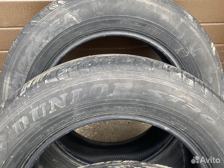 Dunlop Grandtrek ST30 225/65 R17 102H