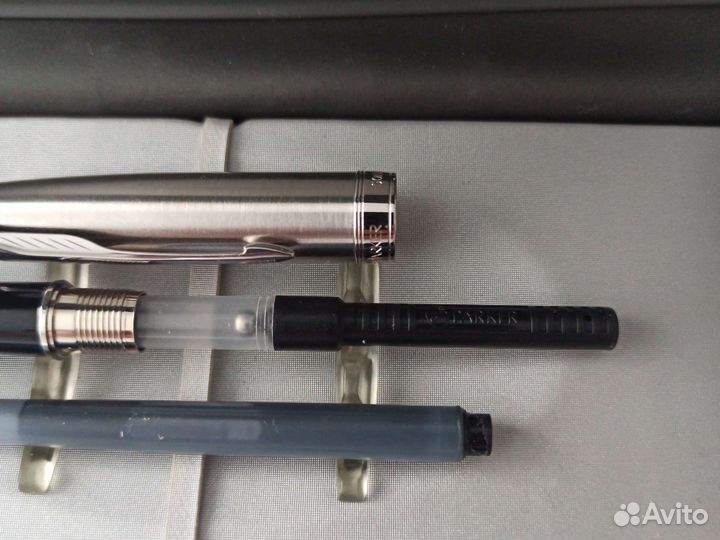 Ручка перьевая Parker Sonnet F526 St. Steel CT