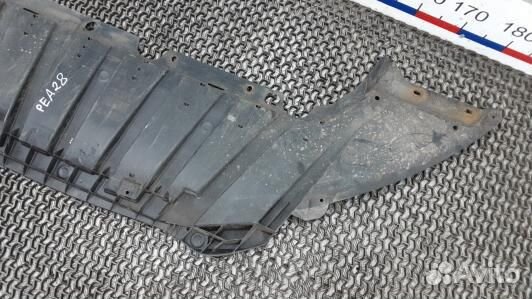 Юбка нижняя ford focus 3 (PEA28G401)