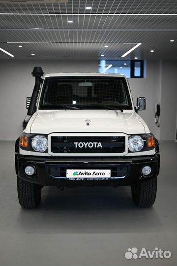 Toyota Land Cruiser 4.0 МТ, 2021, 9 300 км