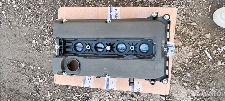 Клапанная крышка opel astra j, Chevrolet Cruze