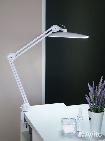 Бестеневая лампа для наращивания ресниц