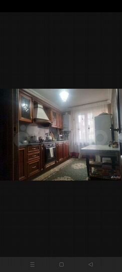 4-к. квартира, 100 м², 4/9 эт.