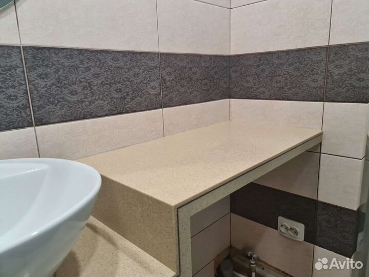 Раковина и полка из натурального камня