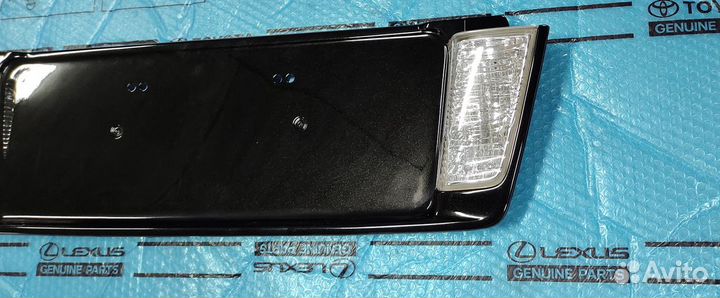 Накладка нижнего борта Лексус LX 570 черная 15-21