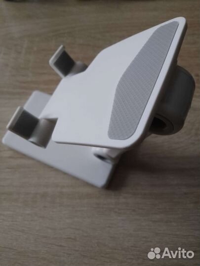 Подставка для сотовых телефонов