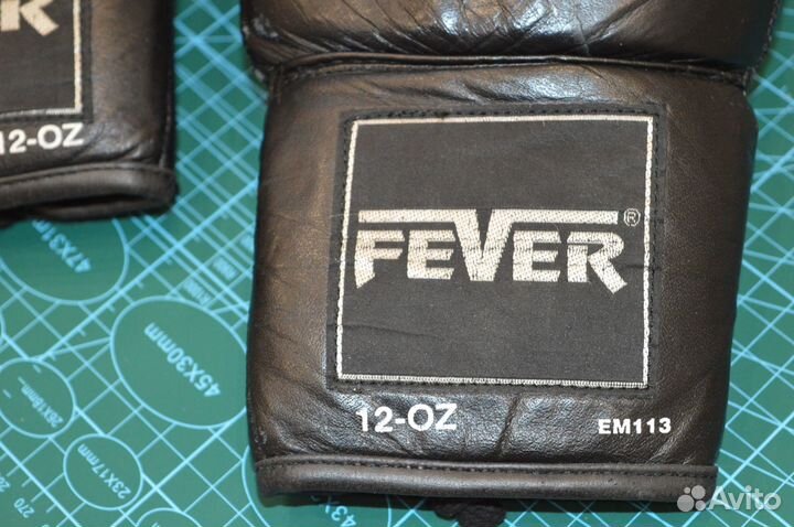 Боксерские перчатки 12 oz