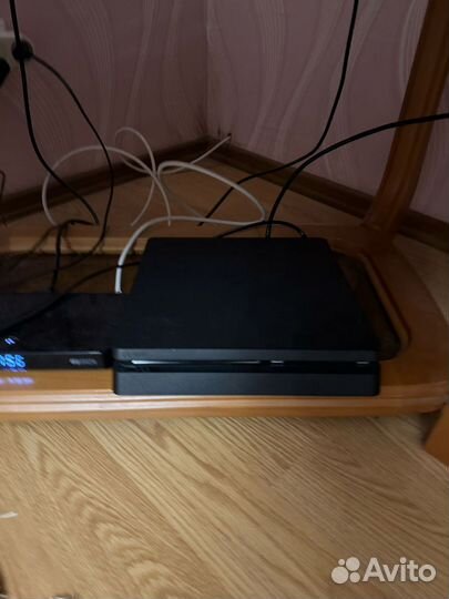 Игровая приставка ps4 slim с играми