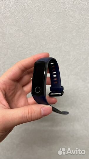 Фитнес браслет honor band 5