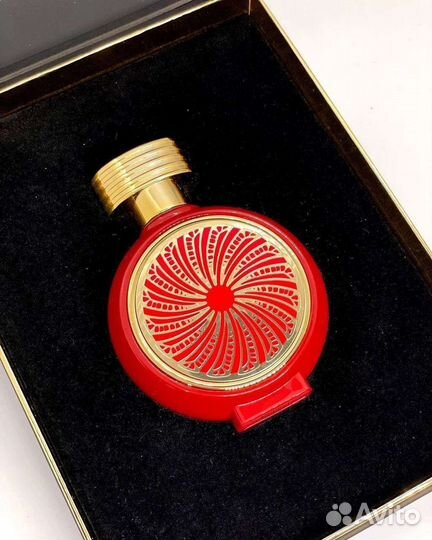 Golden Fever Haute Fragrance Company HFC