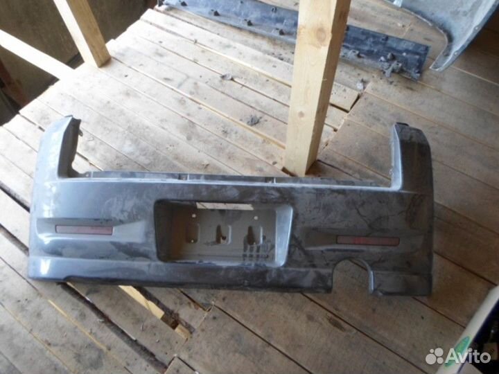 Бампер задний Mitsubishi Toppo 2000