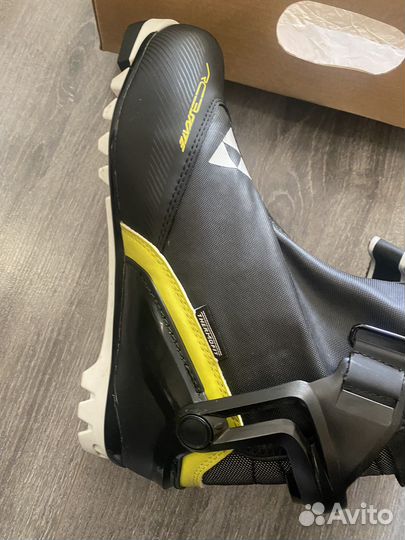 Лыжные ботинки fischer