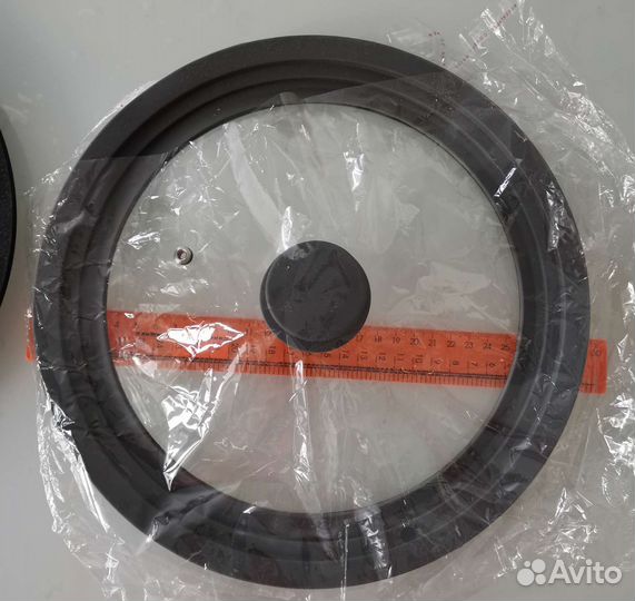 Крышки универсальные. Емкость для выпечки торта