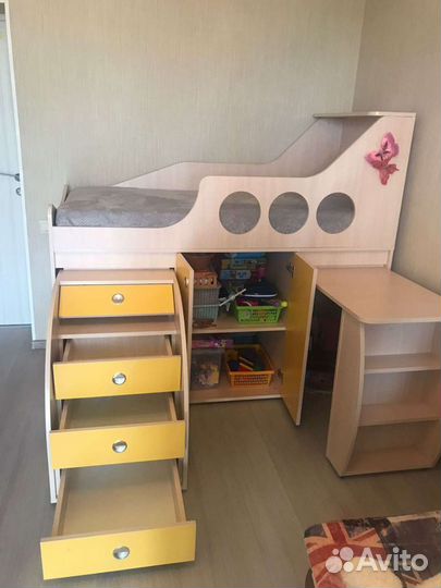 Детская кровать-органайзер