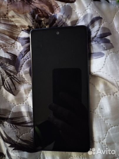 Телефон Samsung Galaxy S20 FE