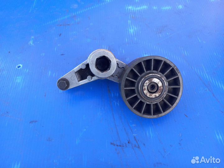 Натяжитель ремня Mercedes-Benz A6062000073