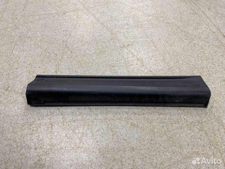 Молдинг на дверь (Бархотка, Накладка) задний левый