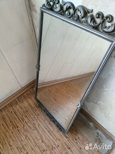 Винтажное зеркало