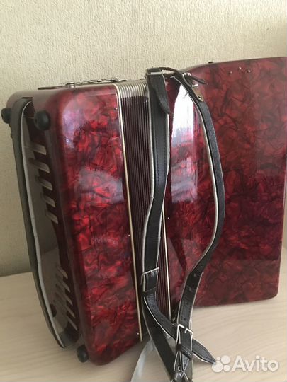 Аккордеон weltmeister 7/8 б/у