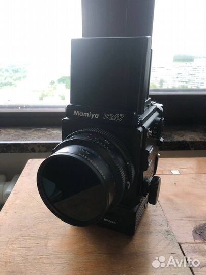 Среднеформатная камера Mamiya RZ67